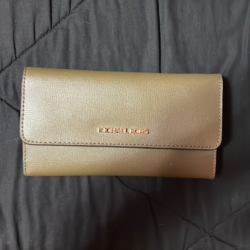 Michael Kors wallet